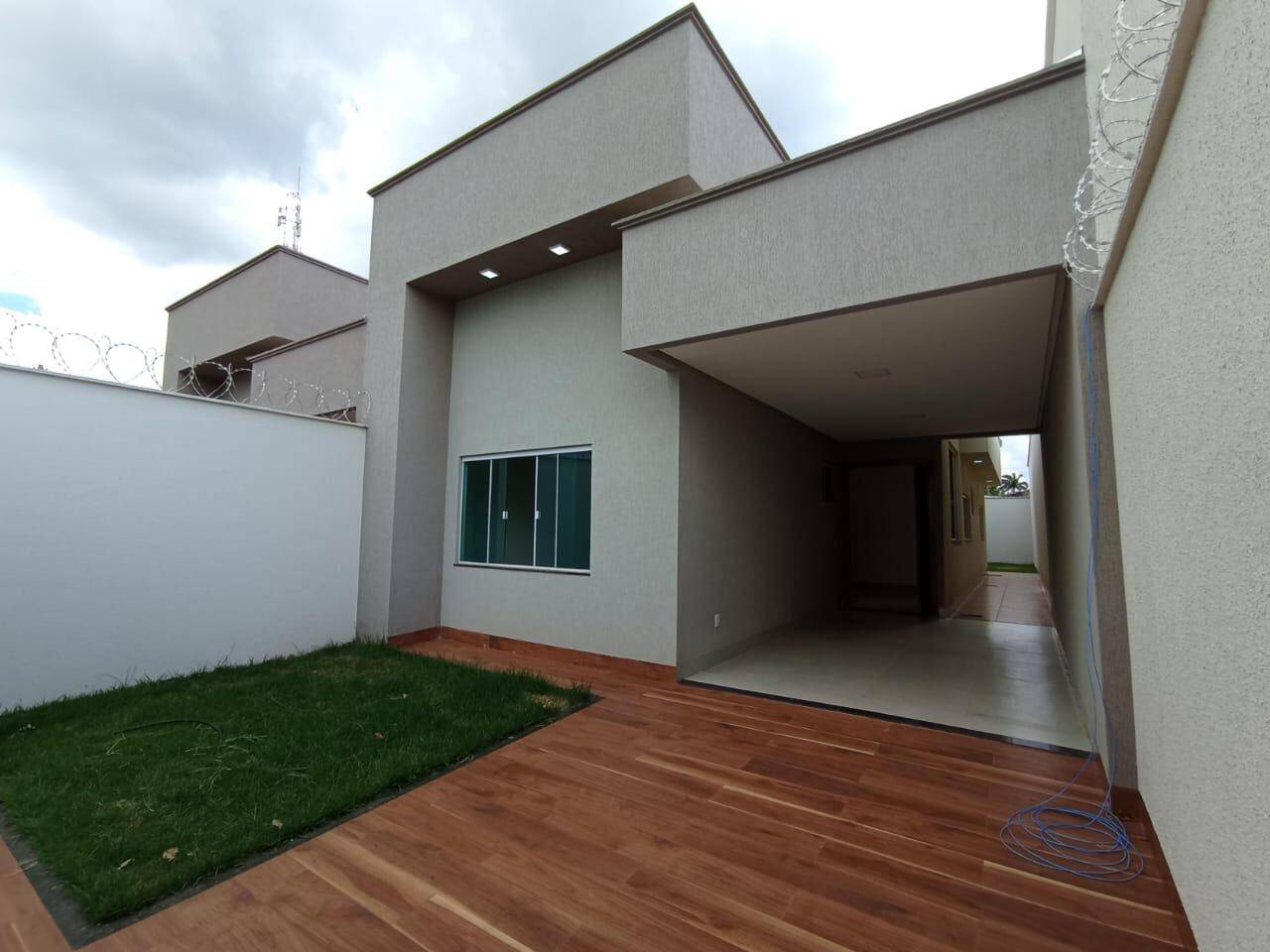 #495 - Casa para Venda em Goiânia - GO